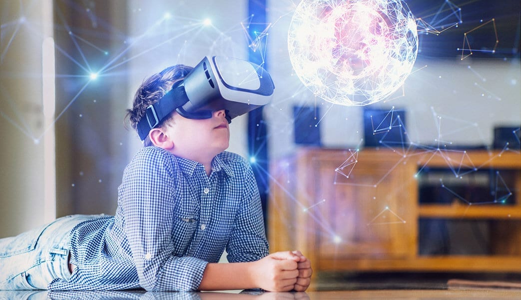 La realidad virtual es emocionante. los niños pequeños usan gafas vr fondo  blanco. concepto de educación virtual. vida moderna. interacción en el  espacio virtual. juegos cibernéticos. tecnología de realidad aumentada.